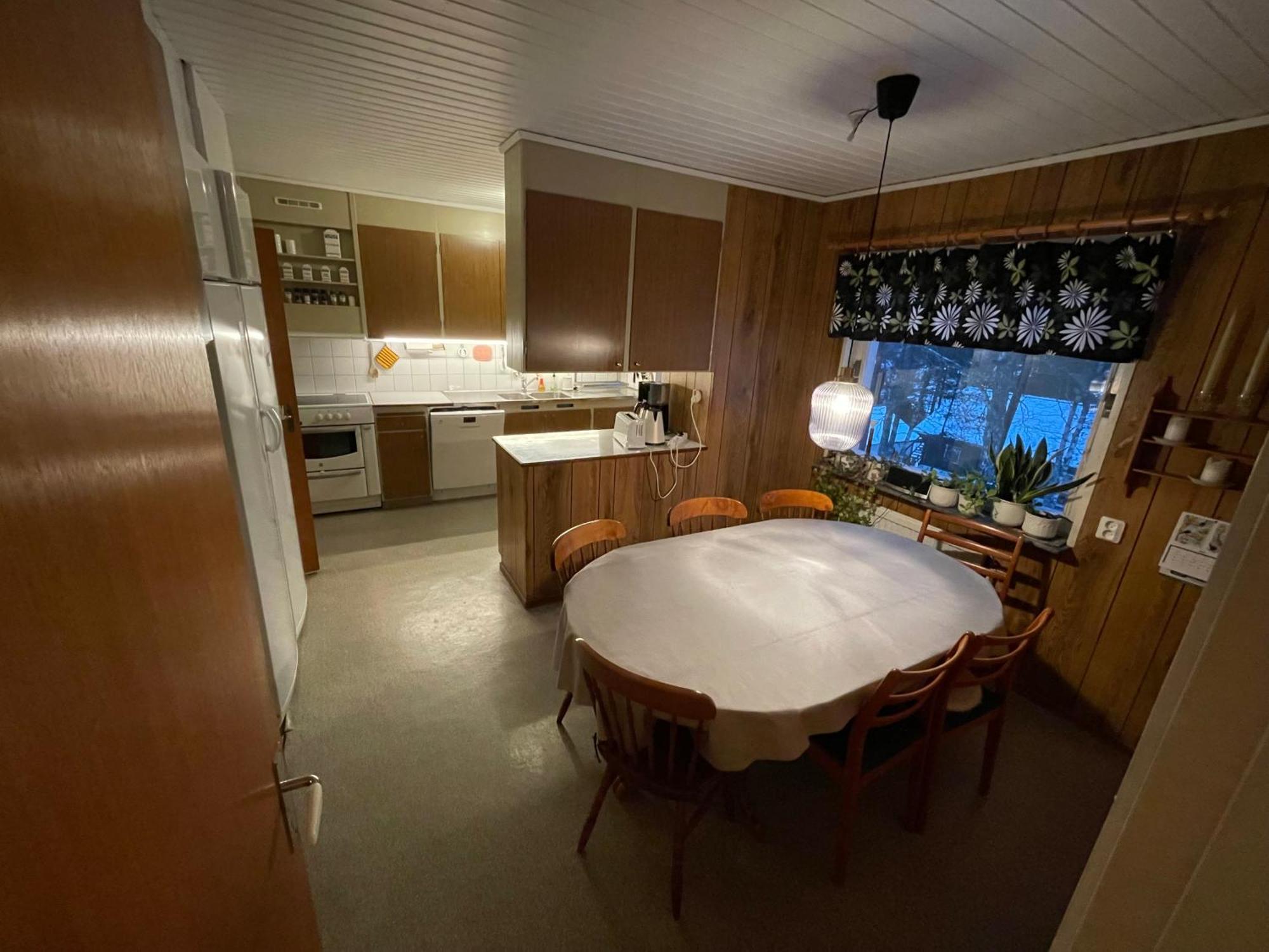 Hestra Guesthouse Luaran gambar
